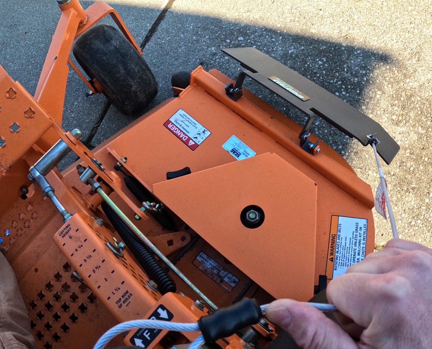 Speedtrap® Chute Blocker Scag® Tiger Cub 61"