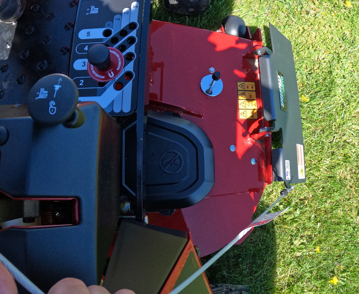 Speedtrap® Chute Blocker Toro® Titan Max 54" & 60"