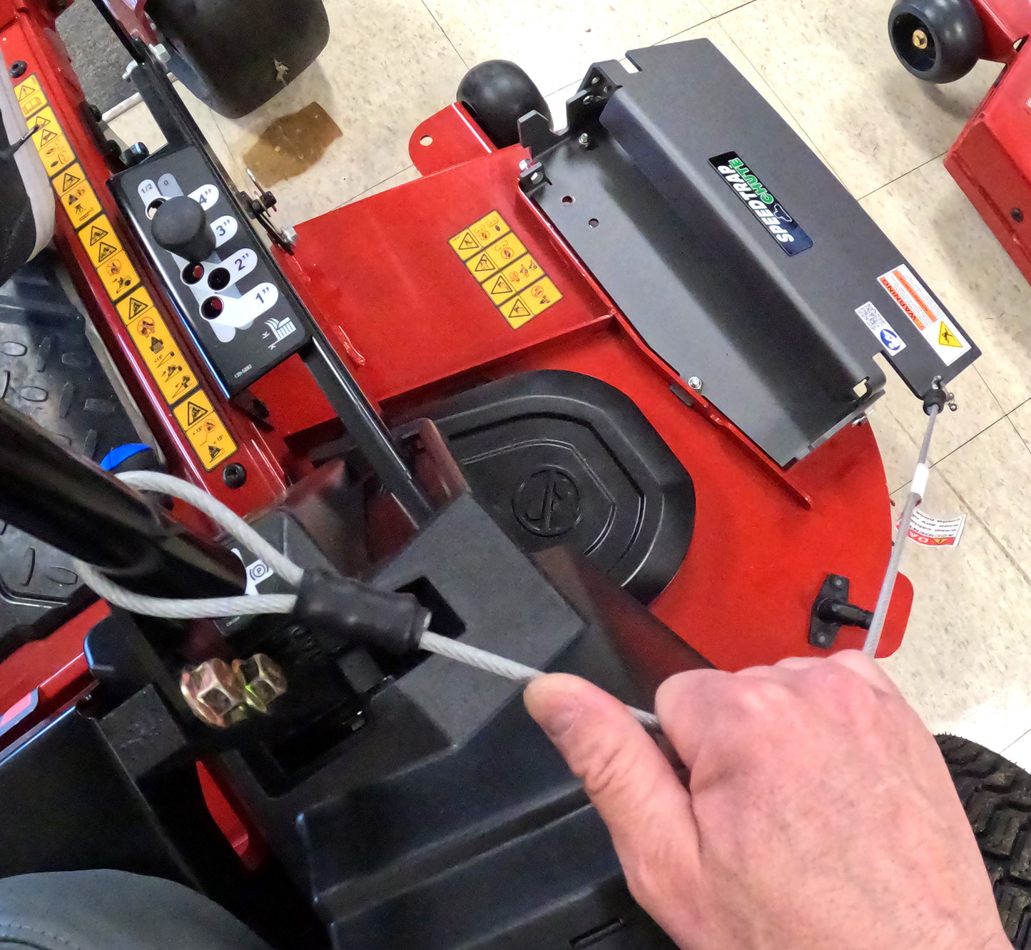 Speedtrap® Chute Blocker Toro® TimeCutter® & TimeCutter® Max 50"/54"/60"