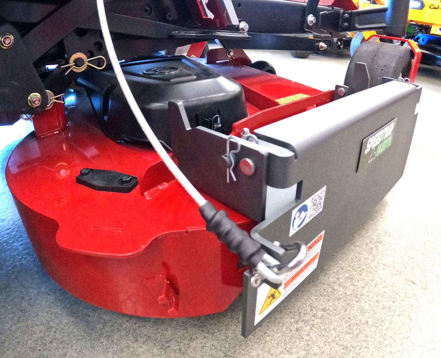Speedtrap® Chute Blocker Exmark® Quest® E/S Series 50"/54"