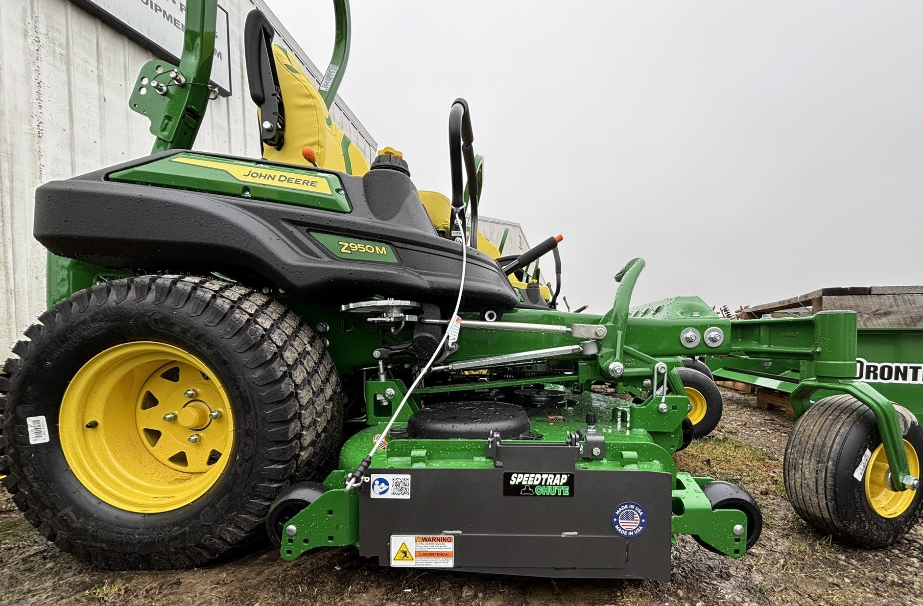 Speedtrap® Chute Blocker John Deere® Z994R Series ZTrak
