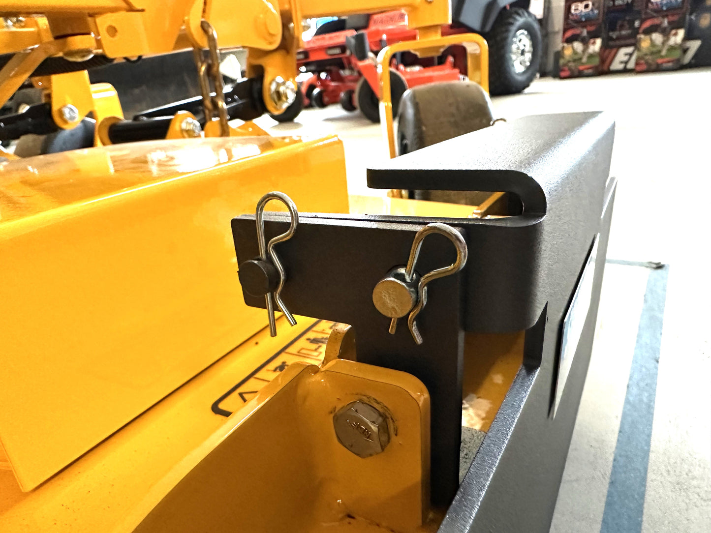 Speedtrap™ Chute Blocker Wright™ Stander® ZK 52", 61", & 72"
