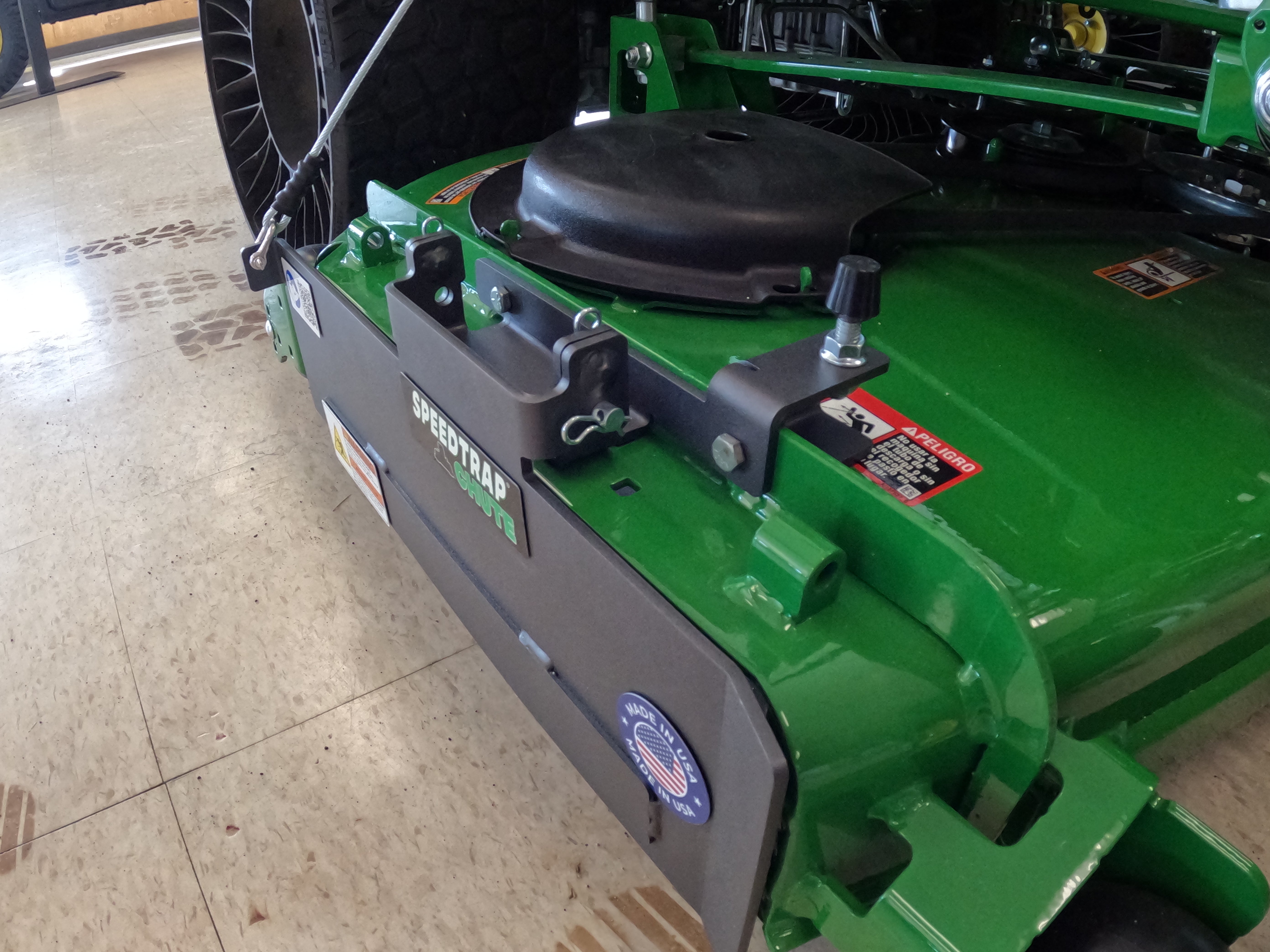 Speedtrap® Chute Blocker John Deere® Z920M Series ZTrak
