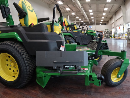 Speedtrap® Chute Blocker John Deere® Z545R ZTrak®