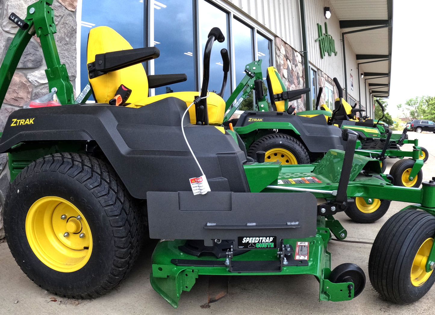 Speedtrap® Chute Blocker John Deere® Z515E ZTrak®
