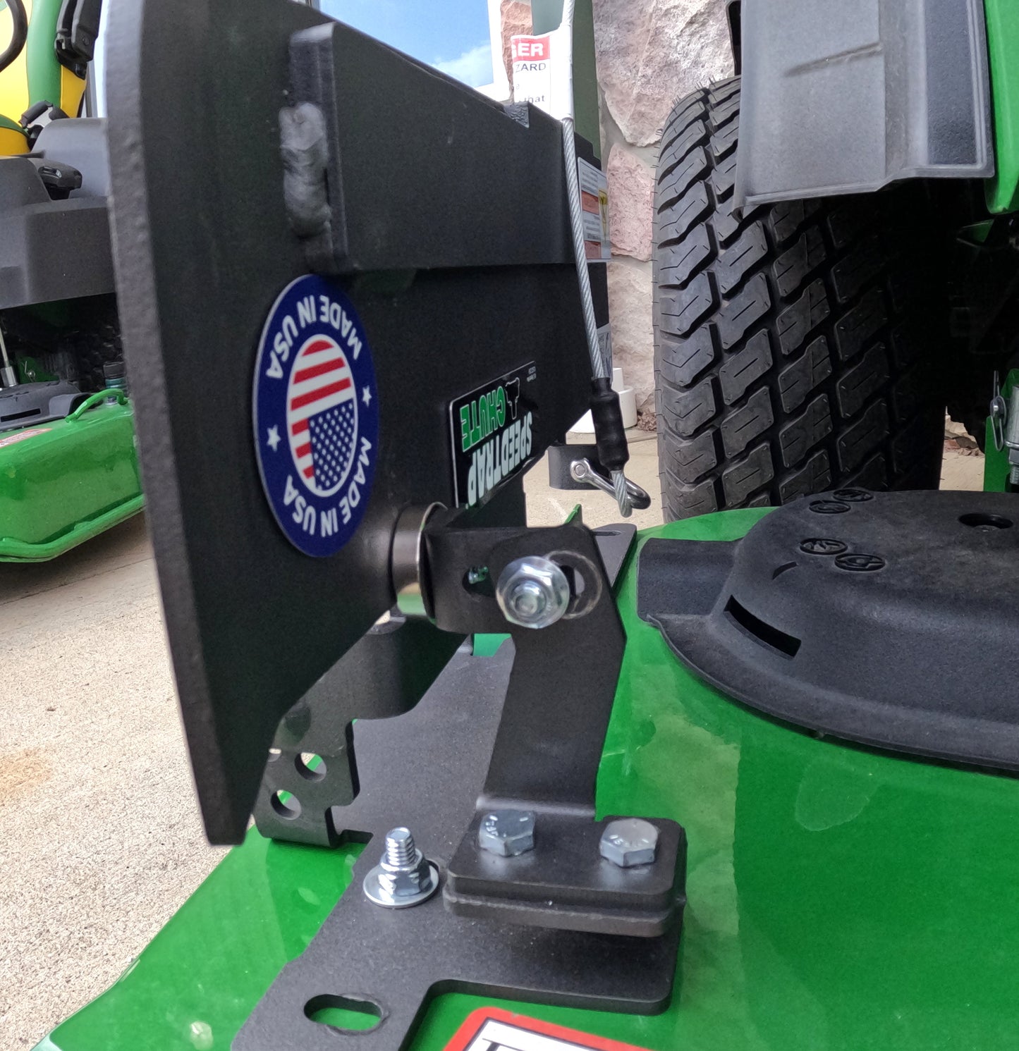 Speedtrap® Chute Blocker John Deere® Z515E ZTrak®