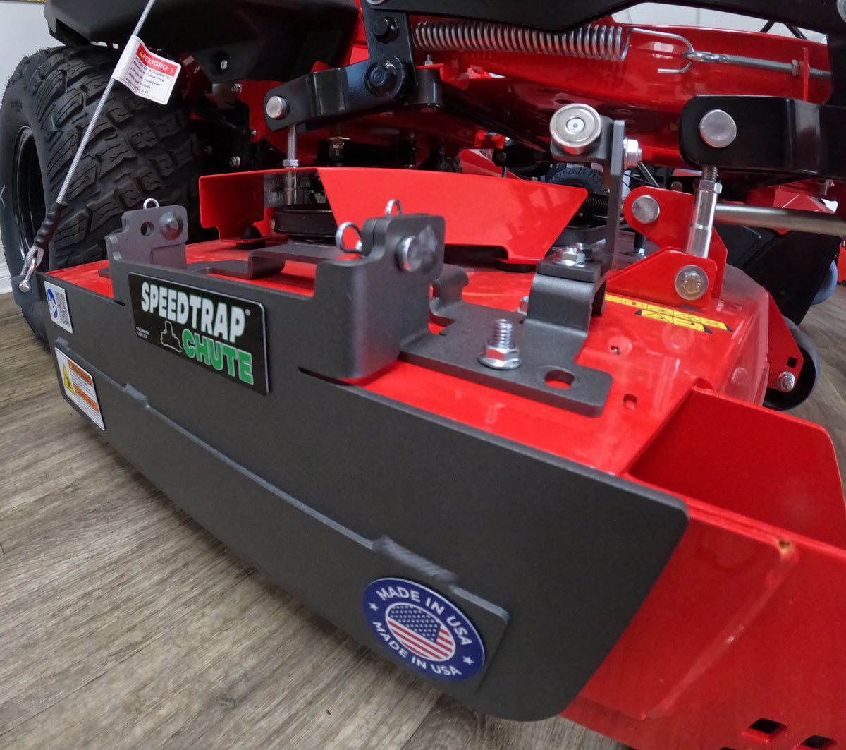 Speedtrap® Chute Blocker Gravely® Pro Turn® ZTHD