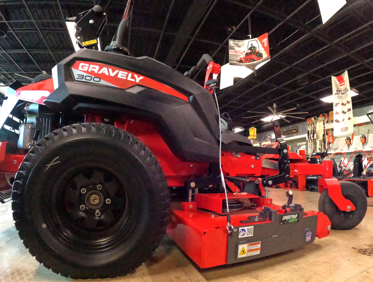 Speedtrap® Chute Blocker Gravely® Pro Turn® 300