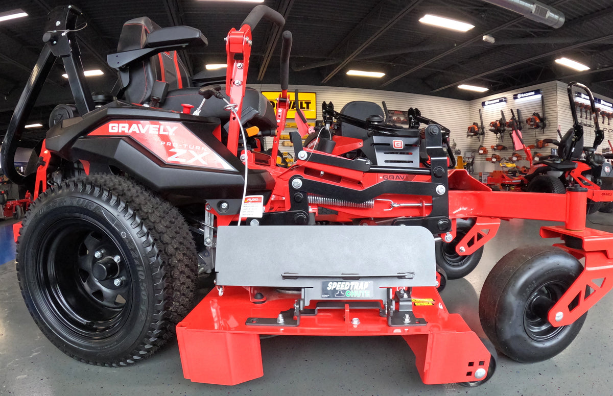 Speedtrap® Chute Blocker Gravely® Pro Turn® ZX