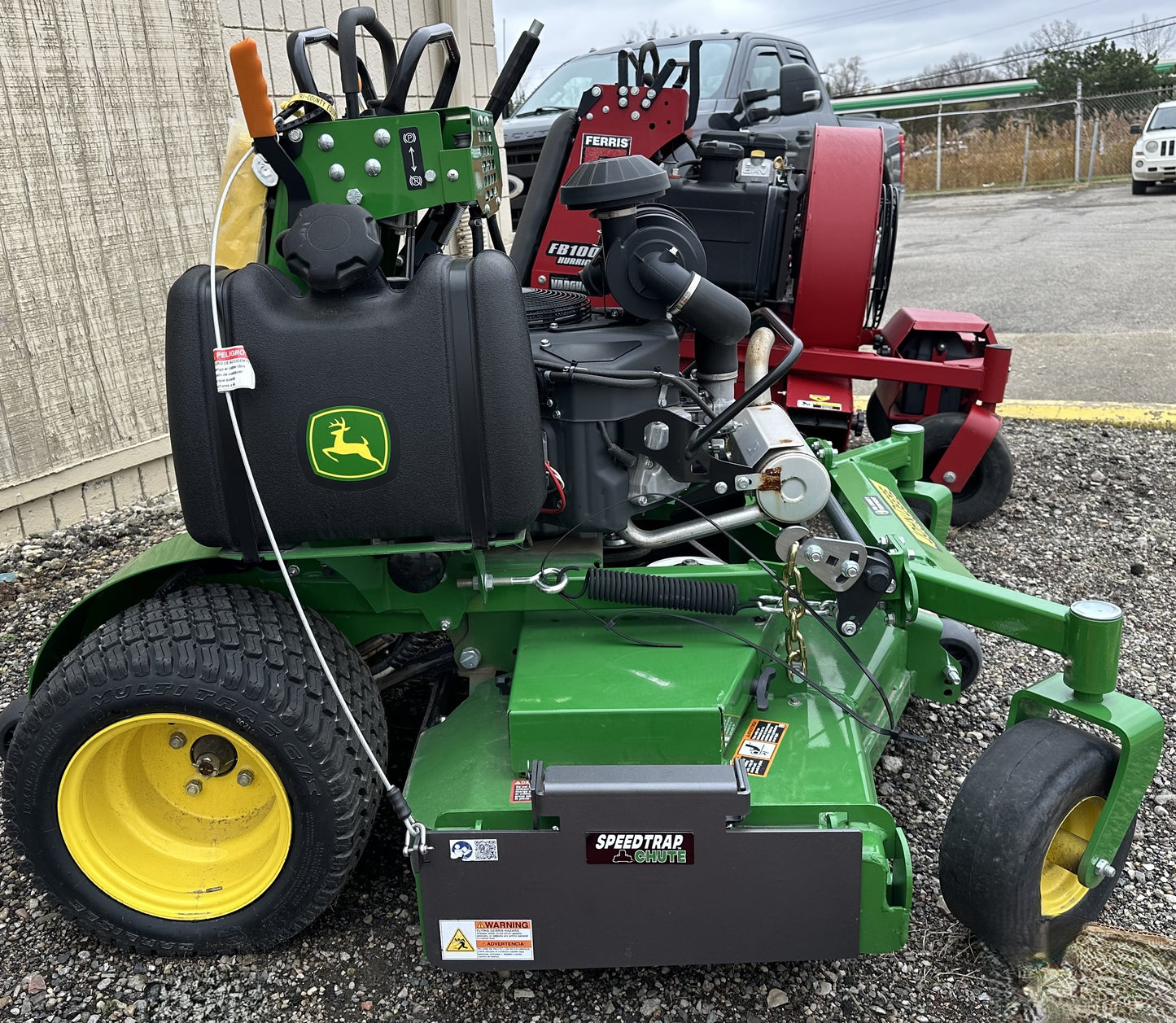 Speedtrap™ Chute Blocker John Deere® 600 Series QuikTrak®