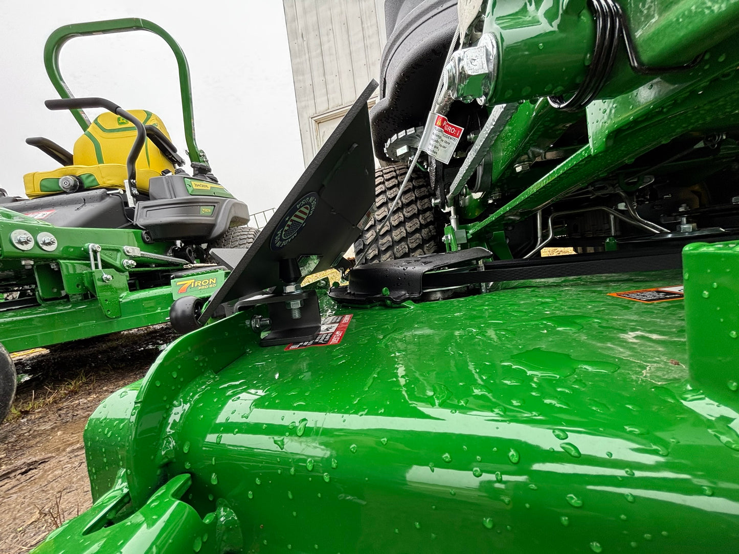 Speedtrap® Chute Blocker John Deere® Z960M Series ZTrak®