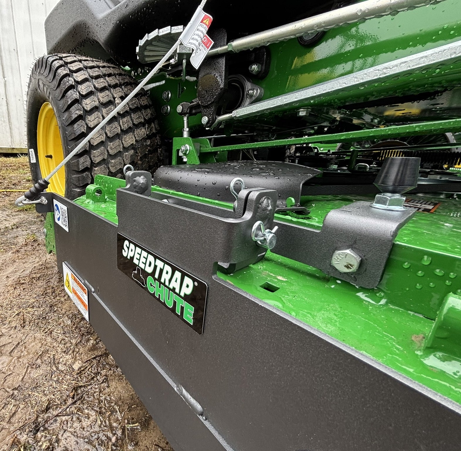 Speedtrap® Chute Blocker John Deere® Z994R Series ZTrak