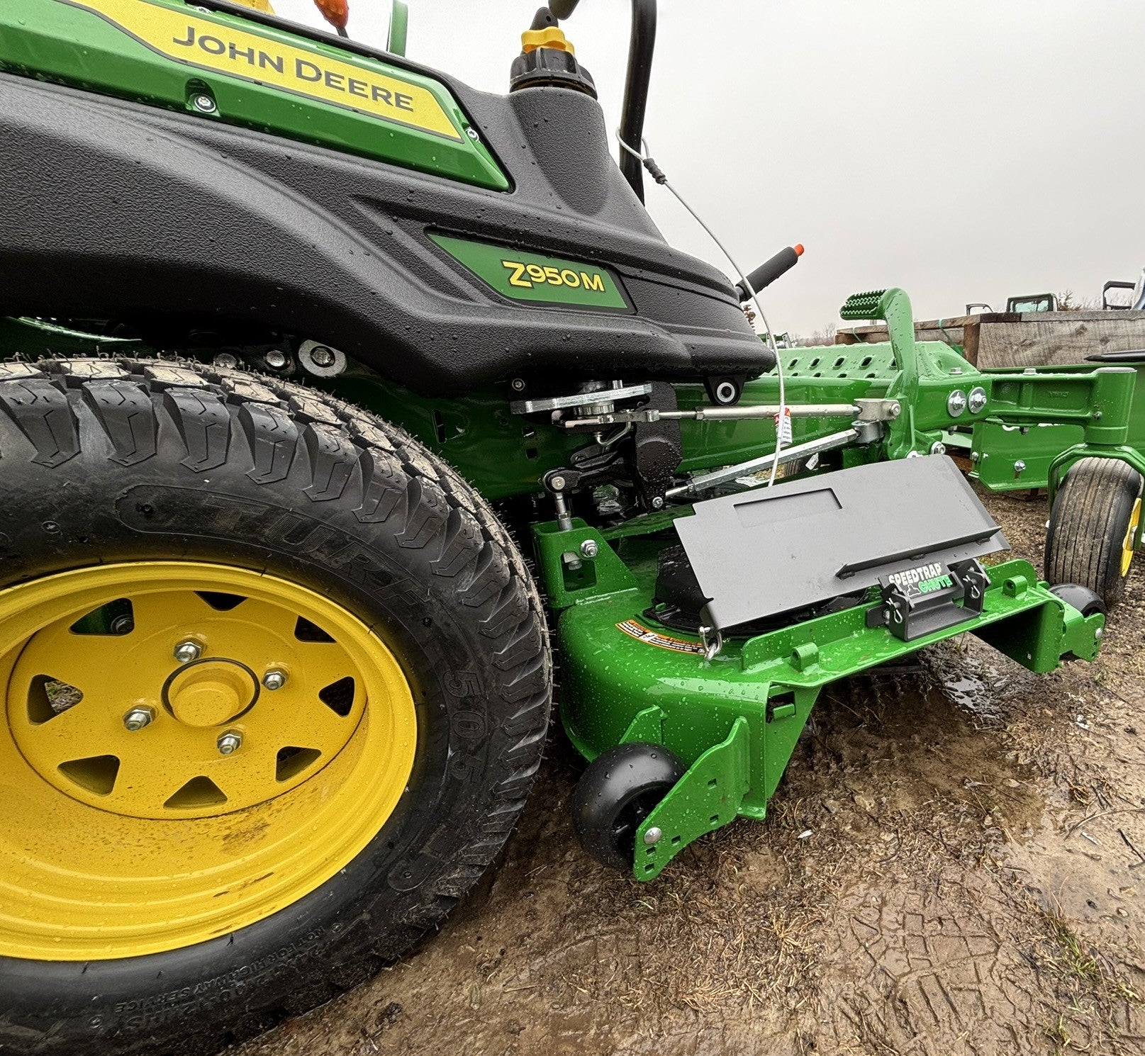 Speedtrap® Chute Blocker John Deere® Z994R Series ZTrak